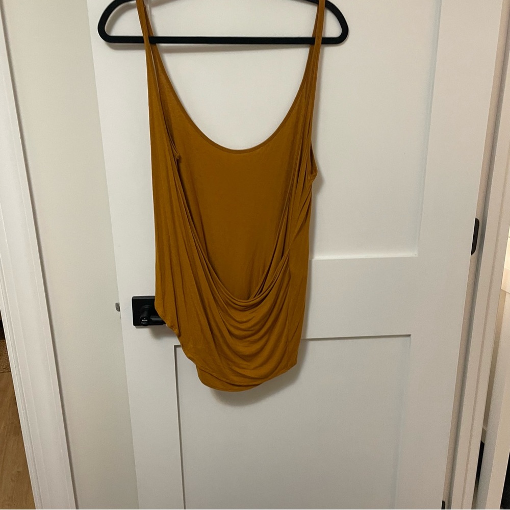Open cross back tank